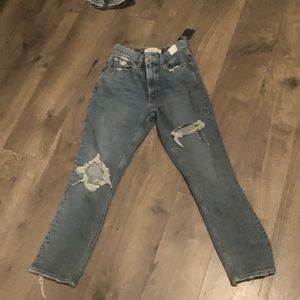 Abercrombie and fitch high rise mom jeans
